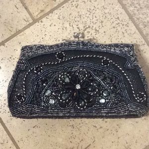 😍Beaded Evening Clutch w/ Strap😍NWOT
